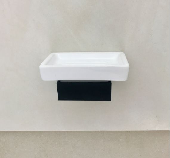 Wall-mounted soap holder news 2021 Linea Piana bathroom accessories in ceramic and brass anti-rust Italian design idearredobagno