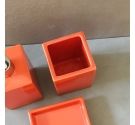 Bicchiere porta spazzolini denti quadrato in ceramica per l'arredo da bagno stile design italiano vari colori disponibili aranci