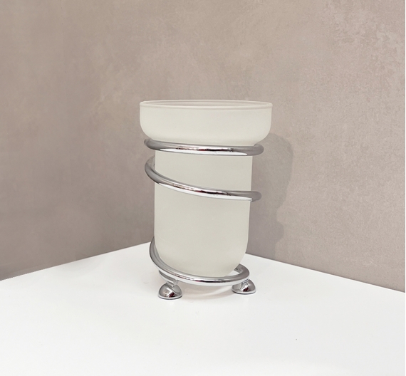 Bicchiere porta spazzolini da lavabo-vetro satinato e supporto in ottone cromato-qualità e resistenza dei prodotti artigianali